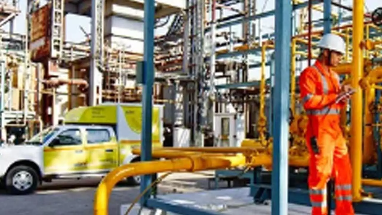 Govt Partially Restores Gas Supply To IGL, Adani-Total