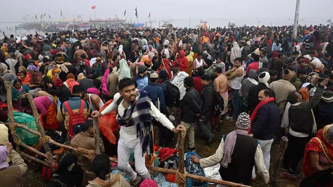 Kumbh Devotees Cautioned Against Scams