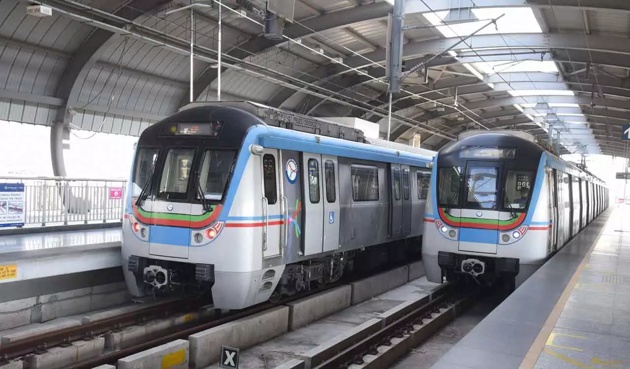 HAML MD NVS Reddy inspects Medchal & Shamirpet Metro Rail Corridors