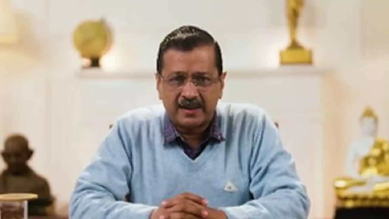 Kejriwal Releases AAP’s Manifesto For Middle Class