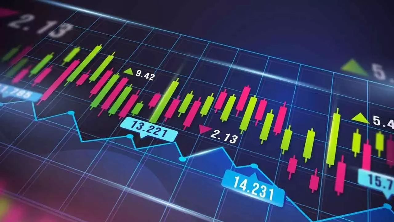 Nifty Forms Hammer Candle