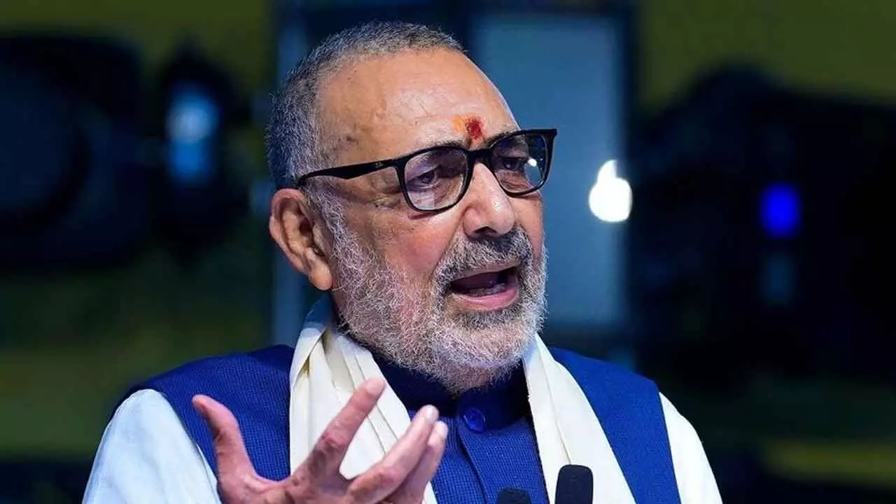 Govt To Boost Cotton Productivity With Dist-Level Trials: Giriraj Singh