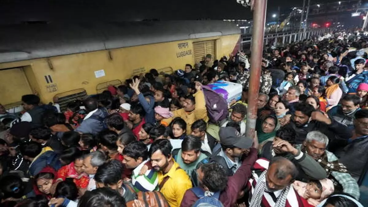 Maha Khumbh: Stampede at New Delhi Railway Station Leaves 18 Dead, Several Injured