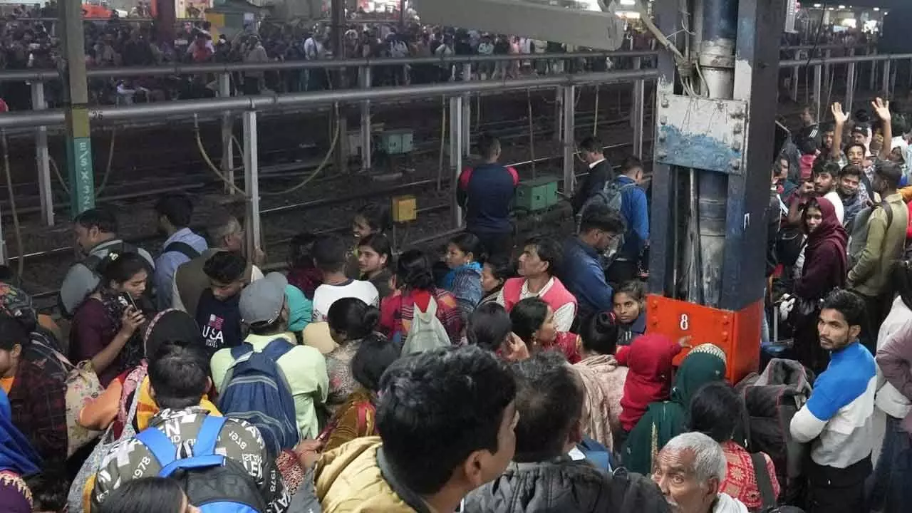 18 Killed In Stampede At New Delhi Railway Station