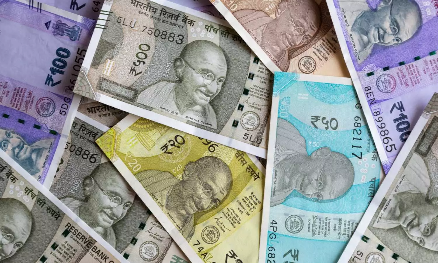 Rupee up 14 Paise; Dollar Index, Crude Oil Prices Ease