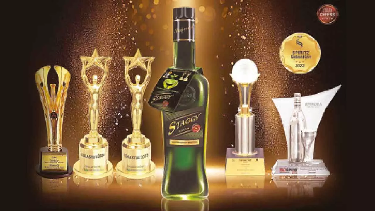 Delhi Raises A Toast To Staggy Green Whisky, A Benchmark In Premium Spirits