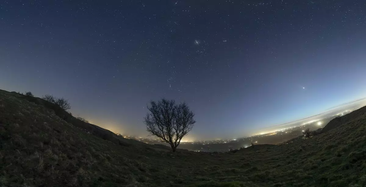 Astrophotographer Captures Stunning Picture of ‘Rare’ Planetary Parade