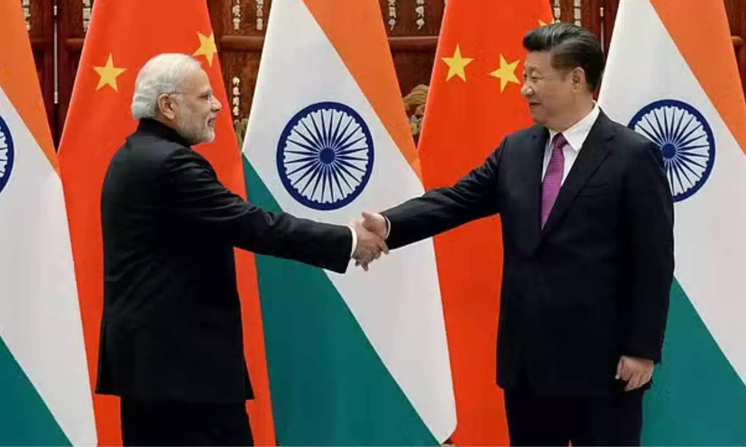 Chinese FM Suggests Stronger India-China Ties