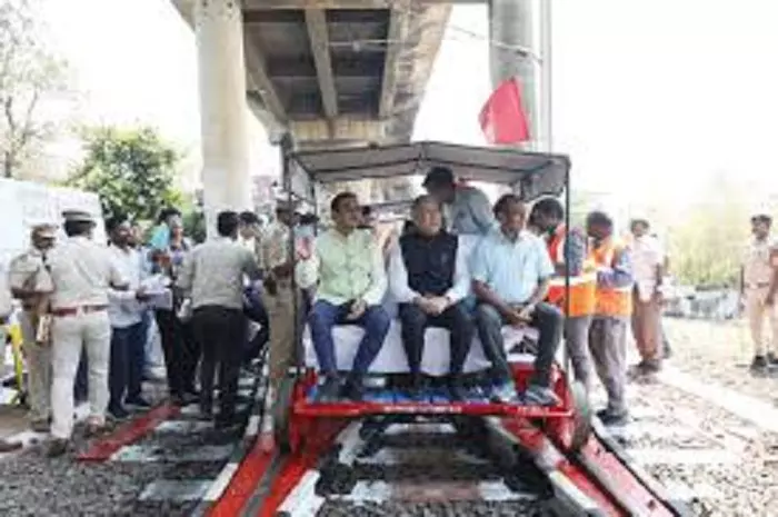 SCR GM Conducts Safety Inspection of Vijayawada Division