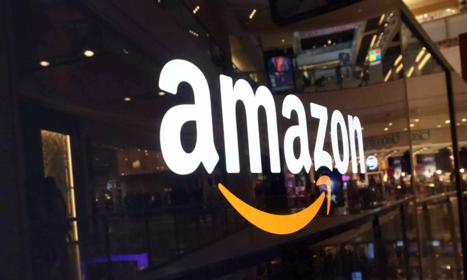 Amazon to Layoff 14,000 Managers by Early 2025